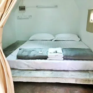 Hotel Eco Capsule, Teluk Bahang